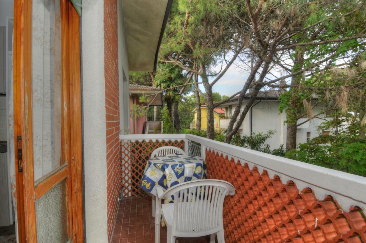 Residence Villa Laura Lignano Sabbiadoro Eksteriør bilde